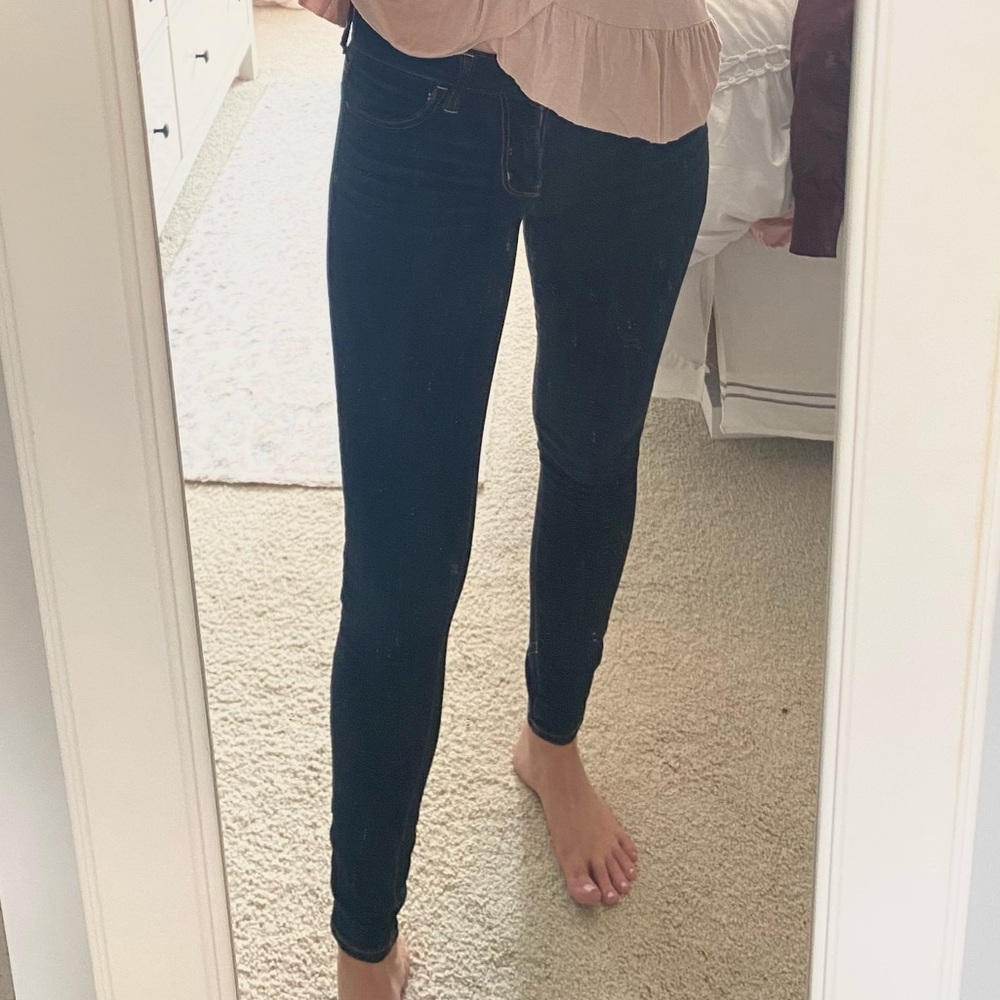 American Eagle Dark Wash Jeans